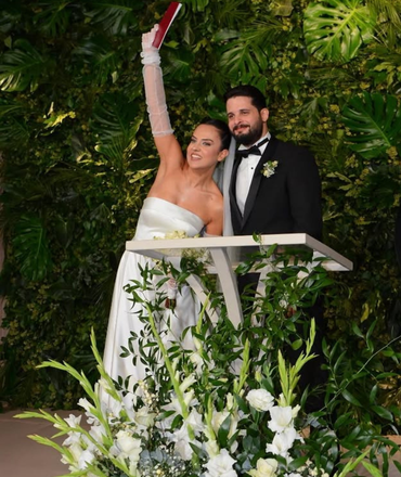 konseptinize uygun lezzetler ve şık sunumlarla misafirlerinize keyifli bir gastronomik deneyim sağlıyoruz. (1)